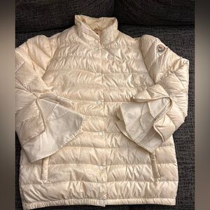 Moncler size 1 (US 2-4) Bell Sleeves $1100 Jacket EUC